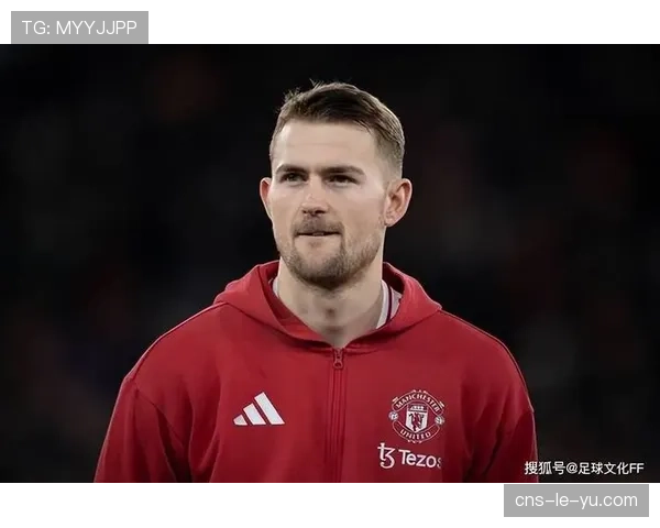 曼联后防线遭遇伤病潮，德利赫特与马奎尔双双缺阵